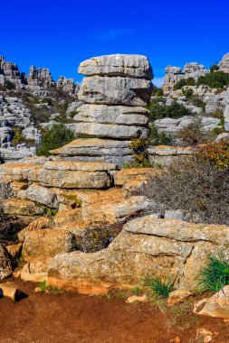 El Torcal de Antequera güneyde bulunan bir doğa rezervi 