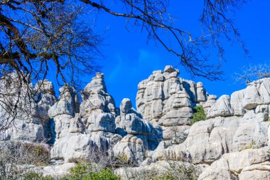 El Torcal de Antequera güneyde bulunan bir doğa rezervi 
