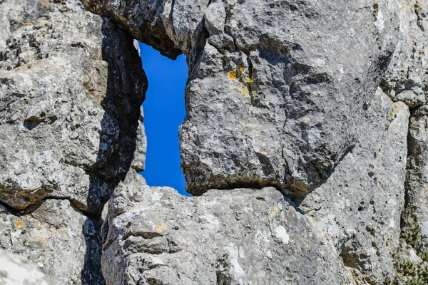 El Torcal de Antequera güneyde bulunan bir doğa rezervi 
