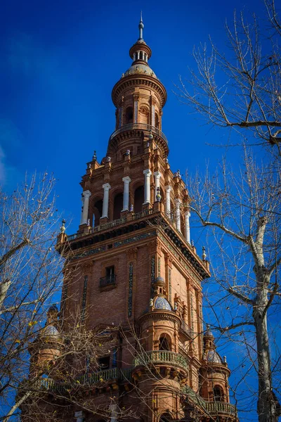 Un interessante schizzo nel parco di Mary Louise.Seville. Andalu — Foto Stock