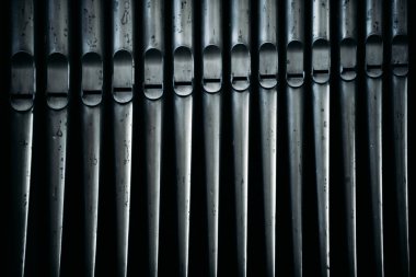 St. Michael Kilisesi'nde organ. Mont S ortaçağ manastırı