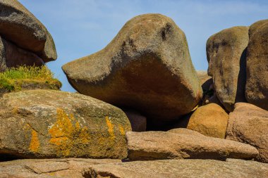 Tregastel ada Renote inanılmaz manzara. Brittany