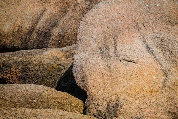 A Tregastel-i Renote szigeten hihetetlen tájkép. Bretagne — Stock Fotó