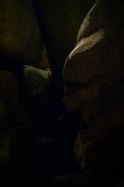 İnanılmaz La Grotte du Diable. Huelgoat mı? Brittany, ne kadar. Fransa