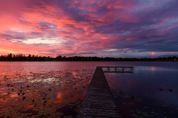 Paysage Coucher Soleil Incroyable Avec Une Jetée Bois Sur Magnifique — Photo