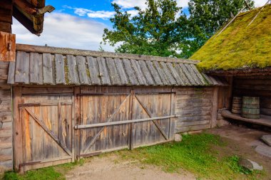 Güzel bir parkta inanılmaz bir manzara.