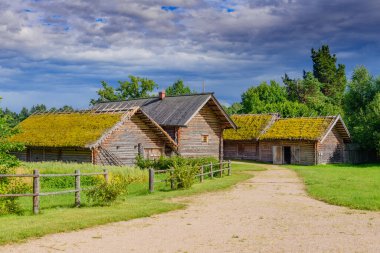 Güzel bir parkta inanılmaz bir manzara.