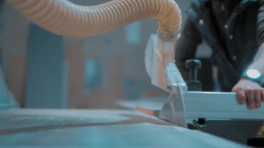 mobilya üreticisi İşlenecek parçanın Tarih biçimi kesme testereleri