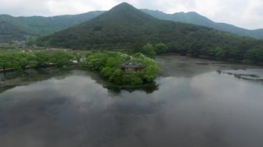 Manzara Cheonseong dağ, Yangsan, Güney Kore, Asya / peyzaj Cheonseong dağ, Yangsan, Güney Kore, Asya Mayıs-10-2018