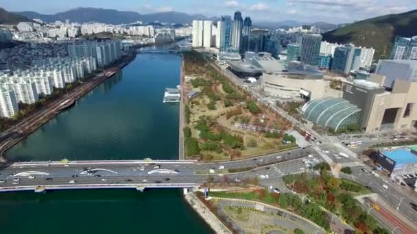 Luchtfoto Van Naru Park Centum Stadsverkeer Haeundae Busan Zuid Korea — Stockvideo