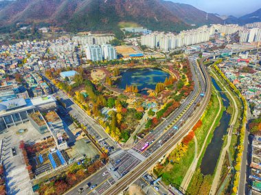 Yeonji Park, Gimhae, Gyeongsangnamdo, Güney Kore Asya havadan görünümü