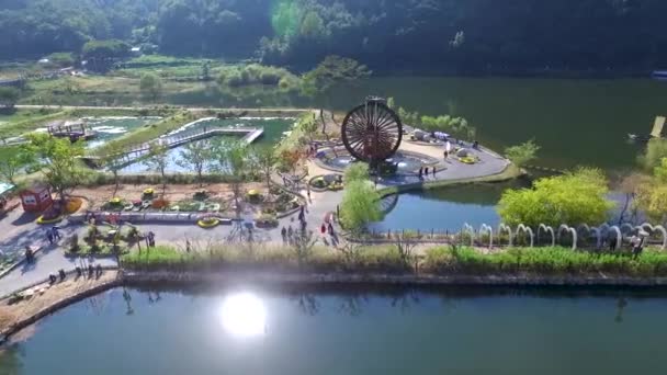 Vista Aérea Okyeonji Songhae Park Dalseonggun Daegu Gyeongsangbukdo Corea Del — Vídeos de Stock
