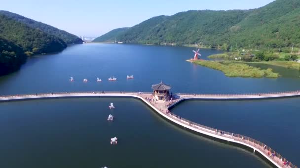 Vista Aérea Okyeonji Songhae Park Dalseonggun Daegu Gyeongsangbukdo Coreia Sul — Vídeo de Stock