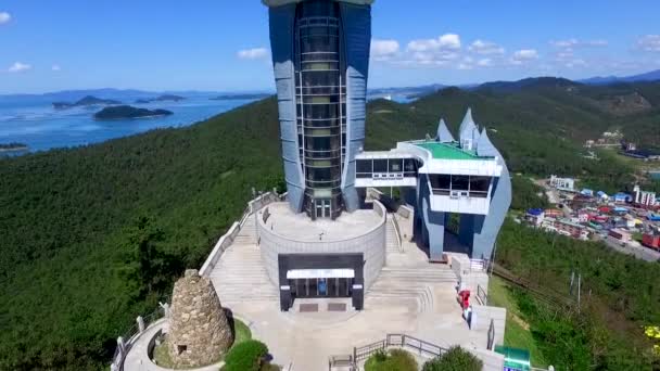 韩国全罗南道海南 Ttangkeut 天文台鸟图 唐克库特的意思是土地的尽头 — 图库视频影像