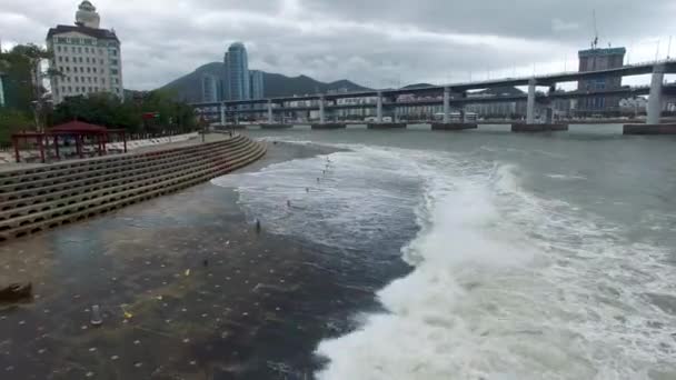 Typoon Komende Minrak Waterside Park Gwangalli Busan Zuid Korea Azië — Stockvideo
