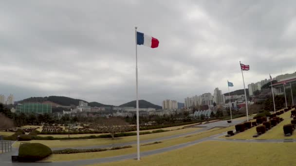 Pemakaman Memorial Pbb Korea Menghargai Para Prajurit Pbb Dari Negara — Stok Video