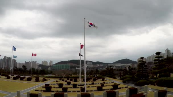 Memorial Cemetery Korea Eert Soldaten Uit Landen Aids Uit Vijf — Stockvideo