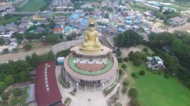 Hongbeopsa Tapınağı'nın havadan görünümü, Busan, Güney Kore, Asya
