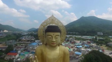 Hongbeopsa Tapınağı'nın havadan görünümü, Busan, Güney Kore, Asya