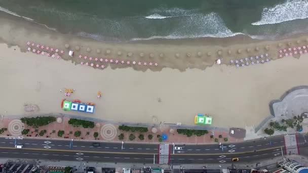 Aeril Weergave Van Bewolkte Zomer Ochtend Van Gwangalli Beach Busan — Stockvideo