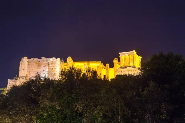 Acrópolis Por Noche Con Iluminación Artificial Ruinas Palacio Atenas Grecia — Foto de Stock