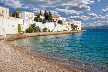 Spetses Adası - Yunan Adaları 'ndaki inanılmaz plaj ve beyaz evler