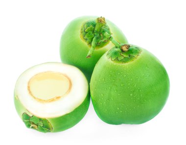 su damlası yeşil hindistan cevizi beyaz arkaplanda izole