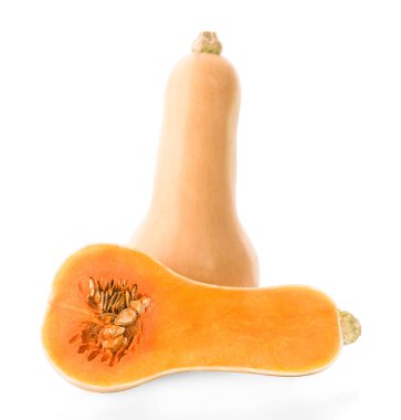 Beyaz arka planda izole edilmiş taze tereyağı ezmesi.