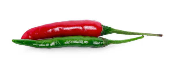 Groene Rode Chilipeper Geïsoleerd — Stockfoto