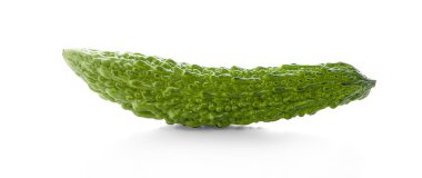 Acı kavun beyaz arkaplanda izole 