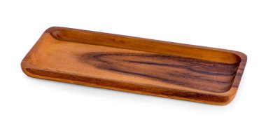 Tahta tepsi beyaz arkaplanda izole edildi