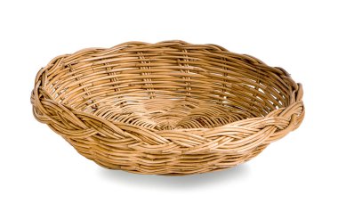 Dokuma sepet beyaz arka plan üzerinde izole