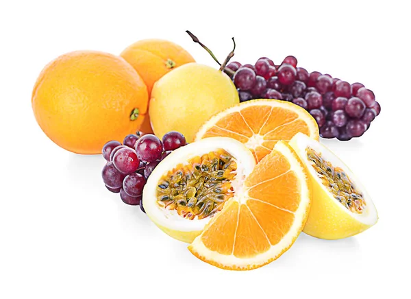 Sortimento Frutas Exóticas Isoladas Branco — Fotografia de Stock
