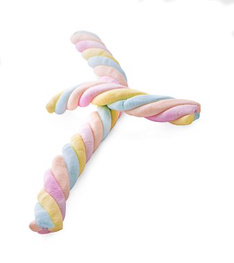 Beyaz arkaplanda izole edilmiş renkli şekerleme