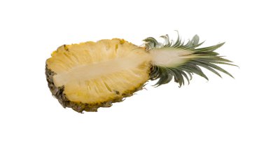 Beyaz arkaplanda izole edilmiş ananas