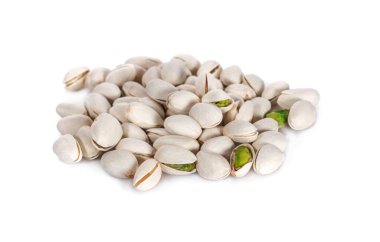 Beyaz arkaplanda Pistachio izole edilmiş