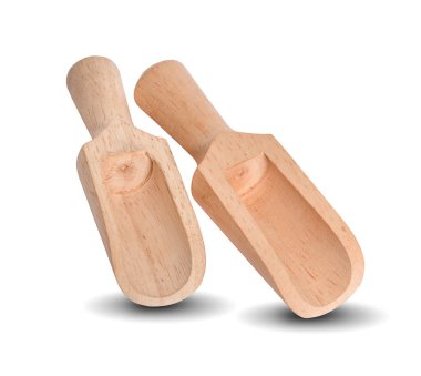 Tahta kaşık beyaz arkaplanda izole edildi 