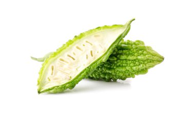 Beyaz arkaplanda izole edilmiş acı kabak