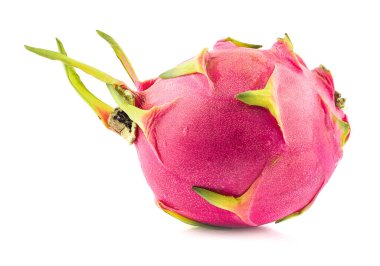 Beyaz arka planda yarı ejderha meyvesi izole