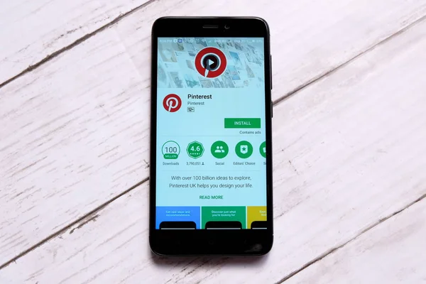 Kuala Lumpur Malaysia January 28Th 2018 Pinterest App Display Android — Stok Foto