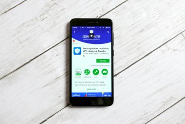 Kulim, Malezya - 11 Nisan 2018: Güvenlik ana uygulama bir android Google oyun deposu.