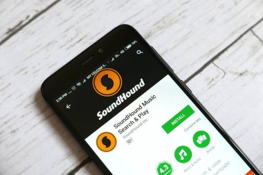 Kulim, Malezya - 11 Nisan 2018: Soundhound uygulama bir android Google oyun deposu.