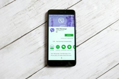 Kulim, Malezya - 11 Nisan 2018: Viber uygulama bir android Google oyun deposu.