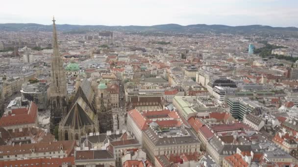 Vienna Cidade Skyline Aérea Tiro Voando Para Lados Nascer Sol — Vídeo de Stock