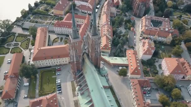 Vista aérea de la Isla Catedral en Wroclaw, Polonia — Vídeo de stock