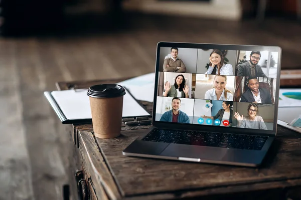 Virtual Pertemuan Online Video Konferensi Dengan Laptop Pertemuan Bisnis Online Stok Foto