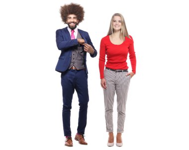 ırklararası çift beyaz arka plan üzerinde