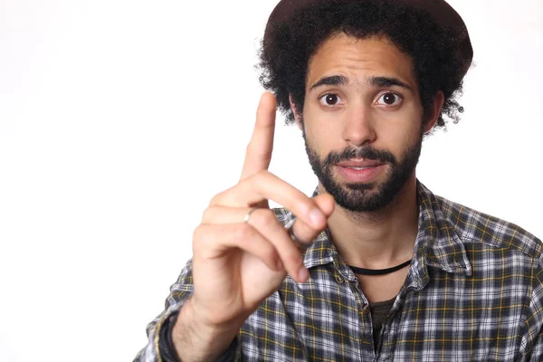 Hombre Negro Serio Sobre Fondo Blanco — Foto de Stock