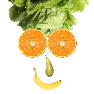 Beyaz arka planda farklı gıda malzemelerinden yüz