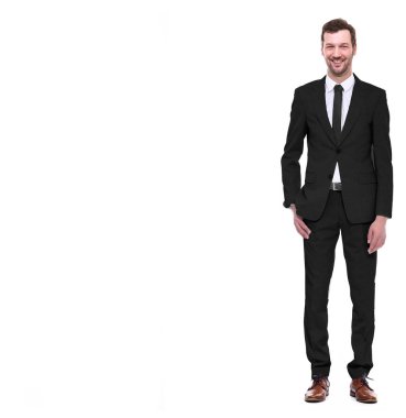 Beyaz genç adam gülümsüyor